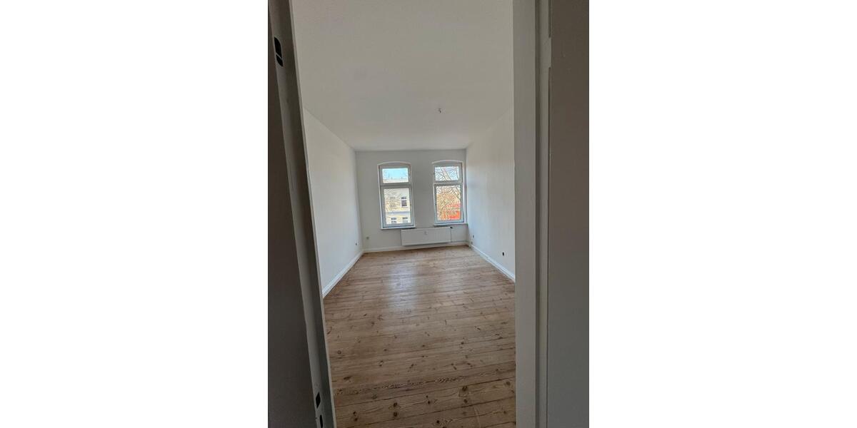 Etagenwohnung Güstrow - 1.5 Zimmer, 41 m&sup2;, 308&euro; | Angebot:25432964
