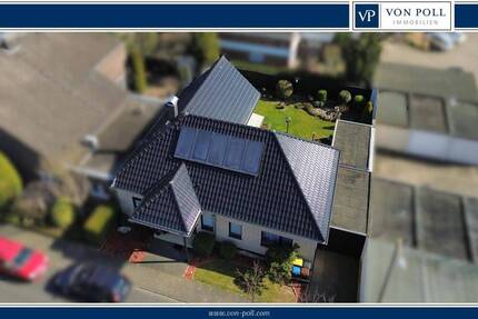 Großzügiger Walmdachbungalow mit Ausbaureserve - Familienfreundliches Wohnen in Sinnersdorf