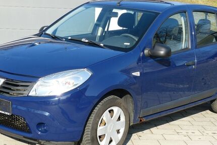 Dacia Sandero 95.229 km 899 € Oberviechtach 92526