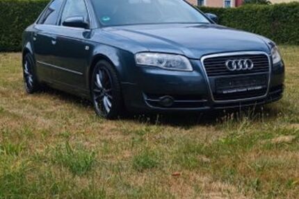 Audi A4 334.500 km 2.900 &euro; Floß 92685