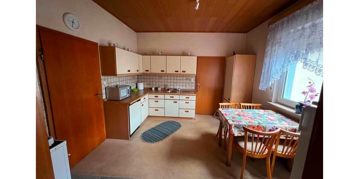 Einfamilienhaus Melle - 7 Zimmer, 270 m&sup2;, 300.000&euro; | Angebot:26978063