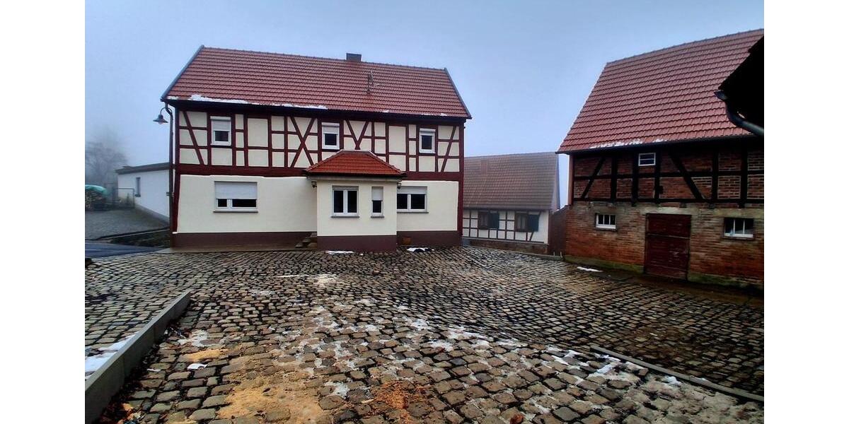 Bauernhaus, Landhaus Kaltennordheim - 4.5 Zimmer, 130 m&sup2;, 990&euro; | Angebot:26386109