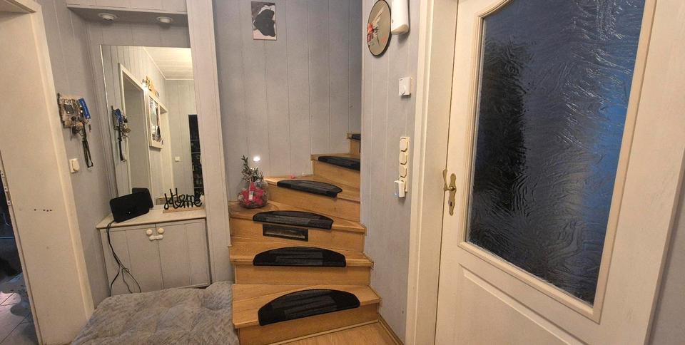 Haus mit Einliegerwohnung von privat ab 2028 7 zimmer