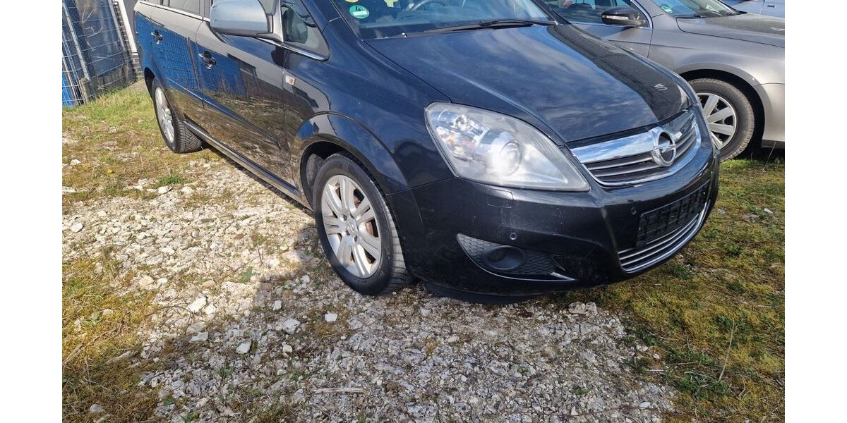 Opel Zafira 179.000 km 3.600 &euro; Rheine 48431