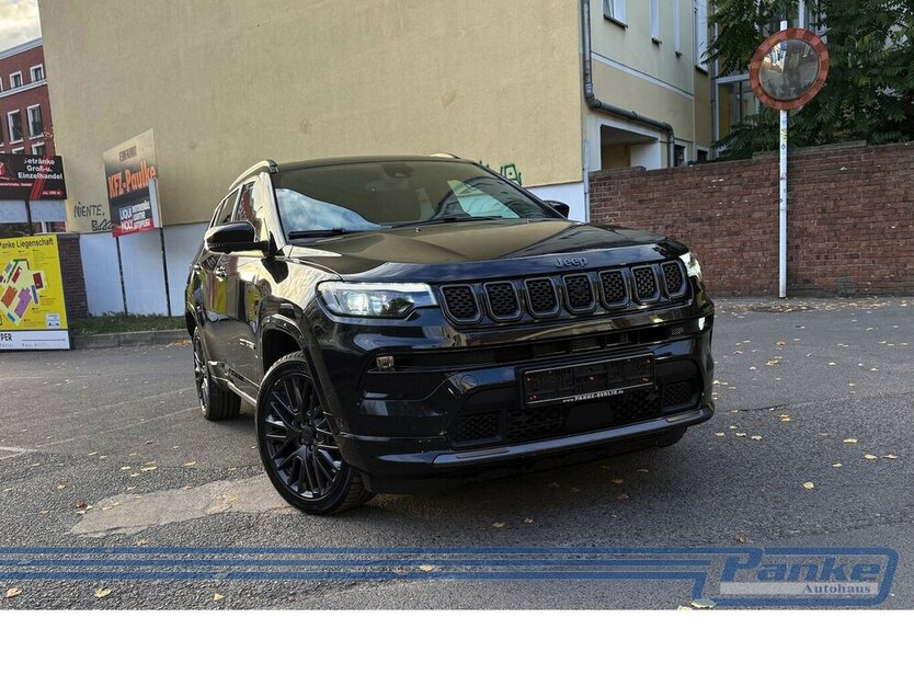 Jeep Compass S Plug-In Hybrid 4WD*Pano*Alpine*360°*CP 99.198 km 19.900 € Berlin 13187