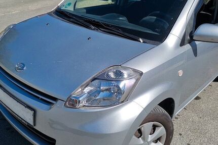 Daihatsu Sirion 96.100 km 2.599 &euro; Fürth 90762