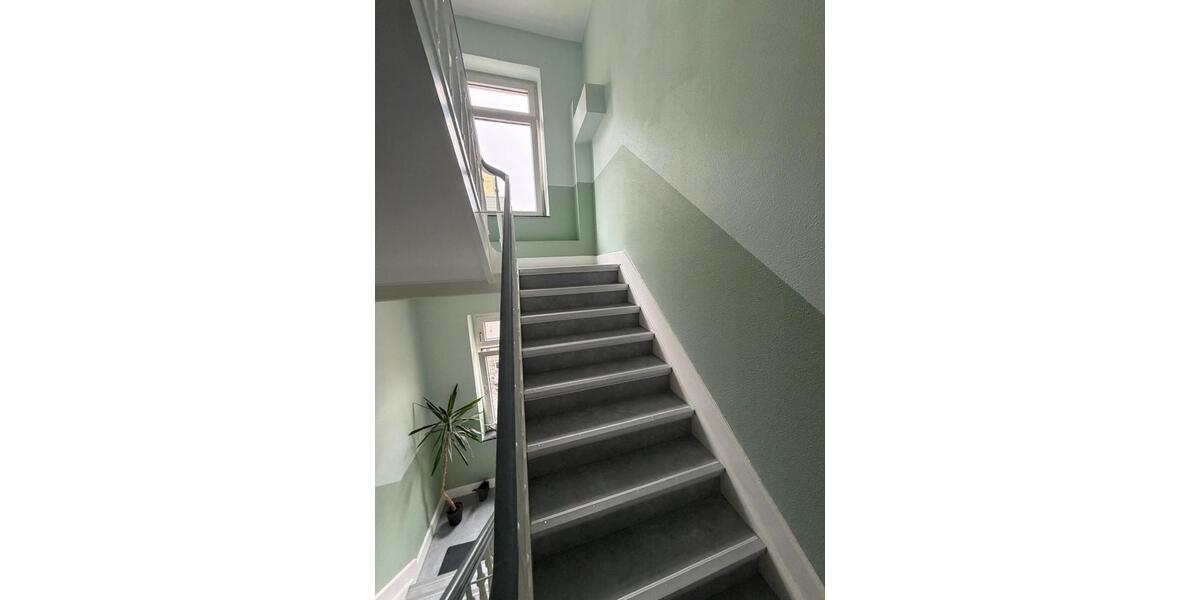 Dachgeschoßwohnung Velbert - 2 Zimmer, 80 m&sup2;, 90.000&euro; | Angebot:27426897