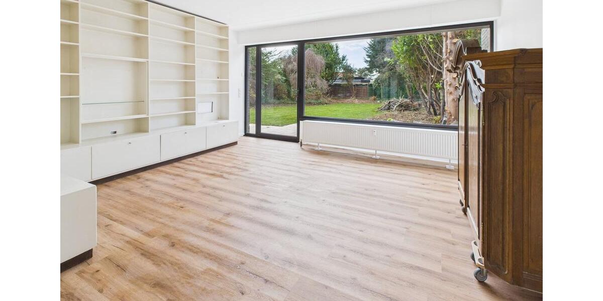 Maisonettenwohnung Düren Distelrath - 4 Zimmer, 171 m&sup2;, 1.700&euro; | Angebot:24659873