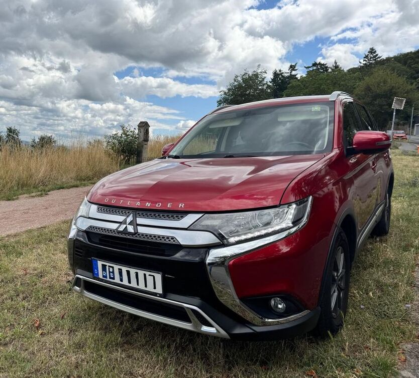 Mitsubishi Outlander 71.000 km 16.500 € Bingen 55411
