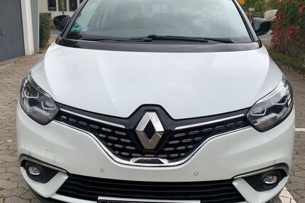 Renault Scenic 92.794 km 11.999 &euro; Mainz-Kastel 55252