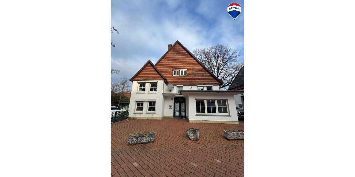 Einfamilienhaus Lage - 12 Zimmer, 220 m&sup2;, 209.990&euro; | Angebot:26816969