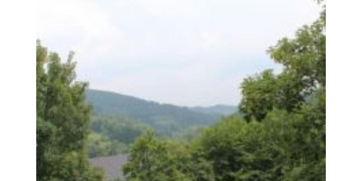 3 Zimmer Wohnung (85qm) + Balkon + Tiefgaragenstellplatz 3 zimmer