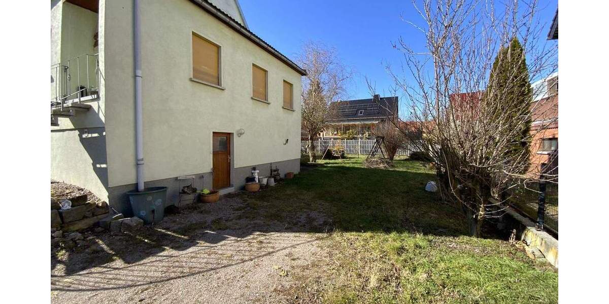 Einfamilienhaus An der Schmücke Heldrungen - 6 Zimmer, 110 m&sup2;, 135.000&euro; | Angebot:25815344