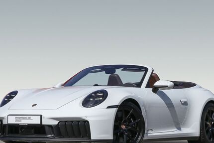 Porsche 992 2.590 km 186.900 &euro; Kempten 87437
