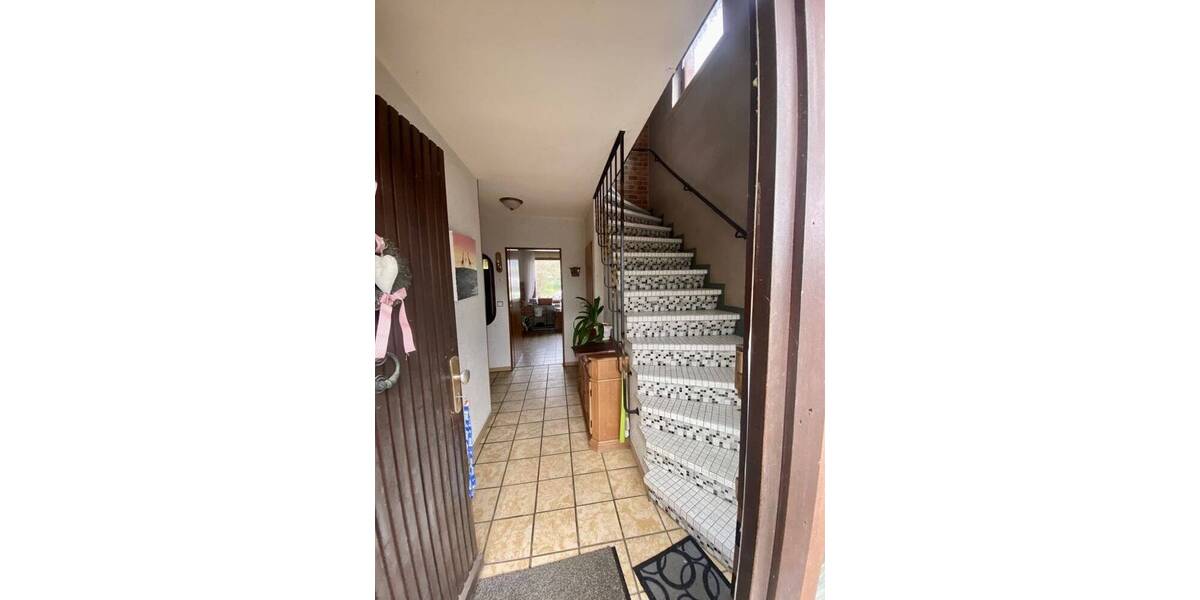 Einfamilienhaus mit Vollkeller 4 zimmer