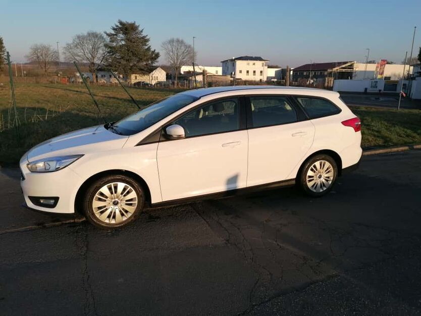 Ford Focus 173.000 km 7.700 € Oberaula 36280