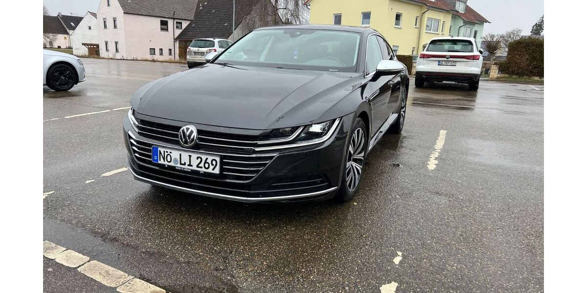 VW Arteon 98.000 km 22.990 &euro; Oettingen in bayern 86732