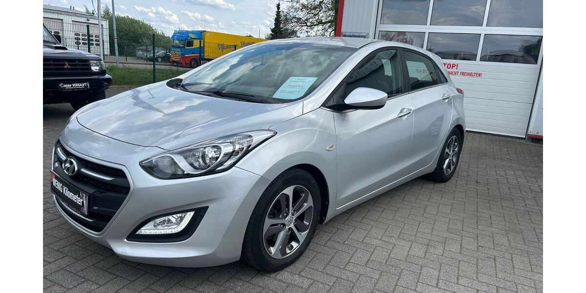 Hyundai i30 62.000 km 9.750 &euro; Barßel 26676