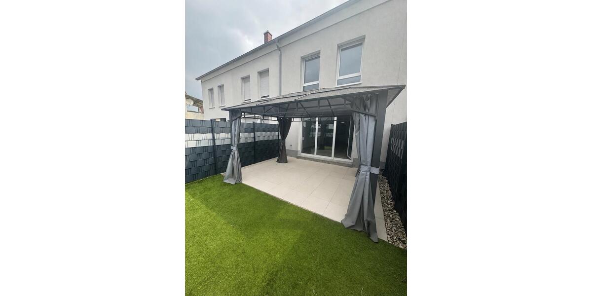 Reihenhaus Essingen - 5 Zimmer, 140 m&sup2;, 400.000&euro; | Angebot:27156393