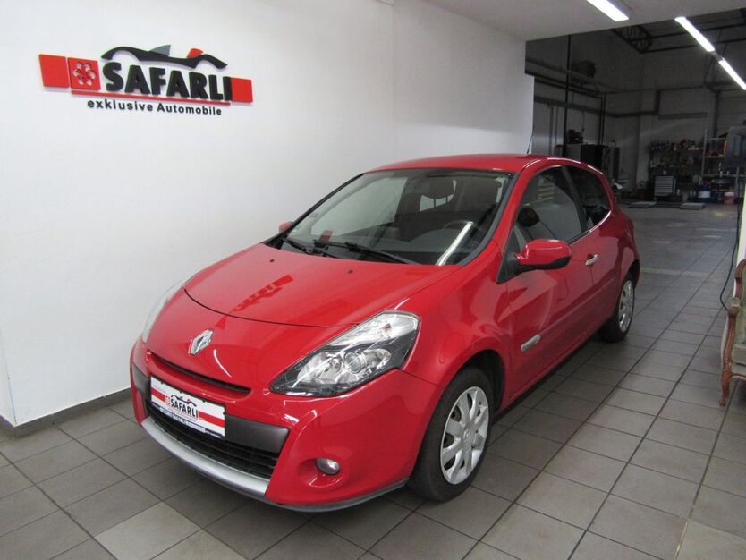 Renault Clio 86.000 km 4.444 € Saarbrücken 66121