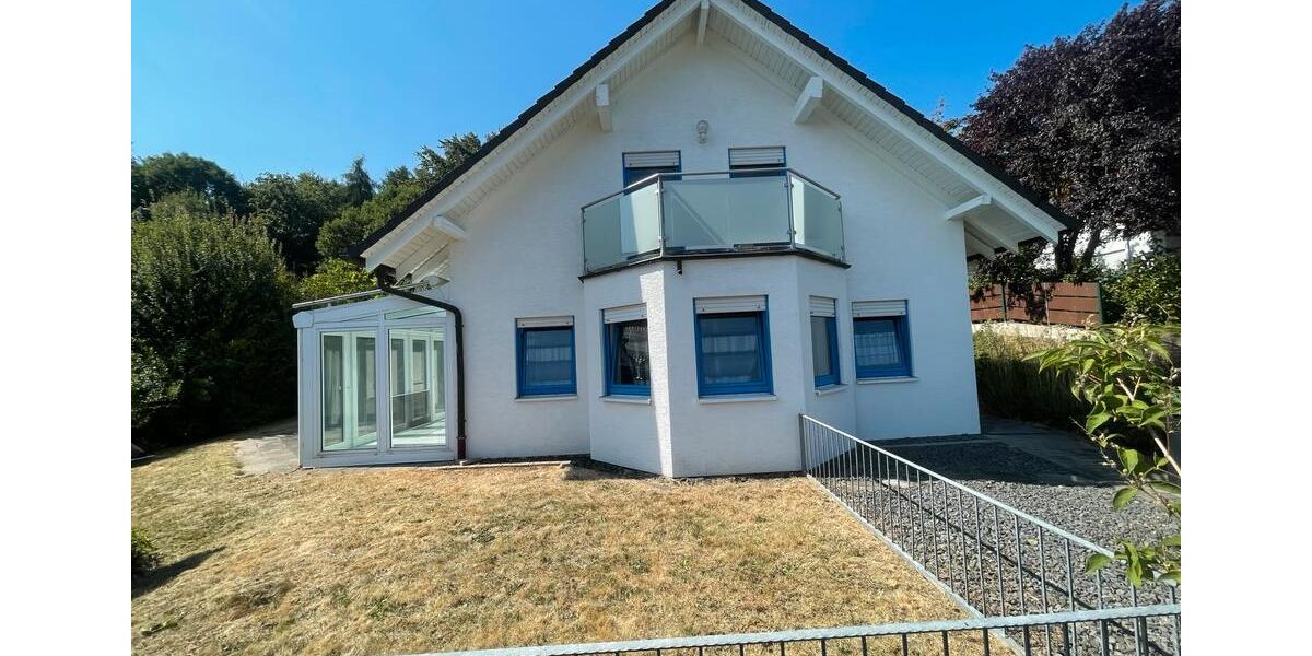 Einfamilienhaus Frielendorf - 6 Zimmer, 120 m&sup2;, 375.000&euro; | Angebot:27123271