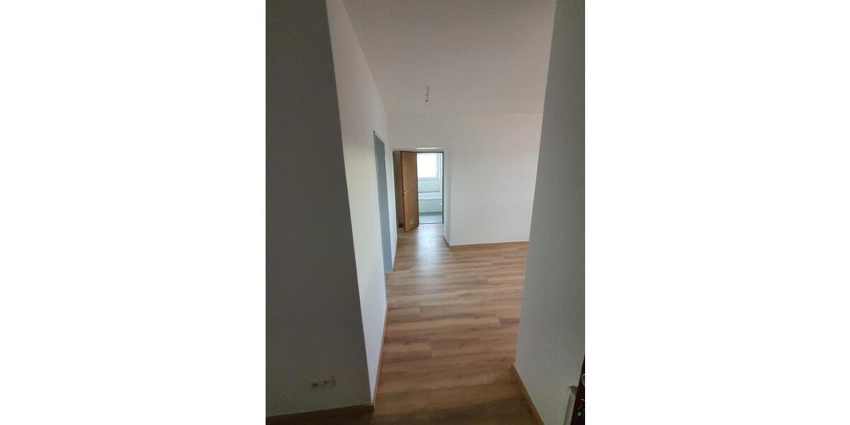 Erdgeschoßwohnung Bad Rodach - 3 Zimmer, 78 m&sup2;, 680&euro; | Angebot:24704543