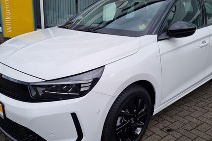 Opel Corsa 14.500 km 17.790 &euro; Pelm 54570