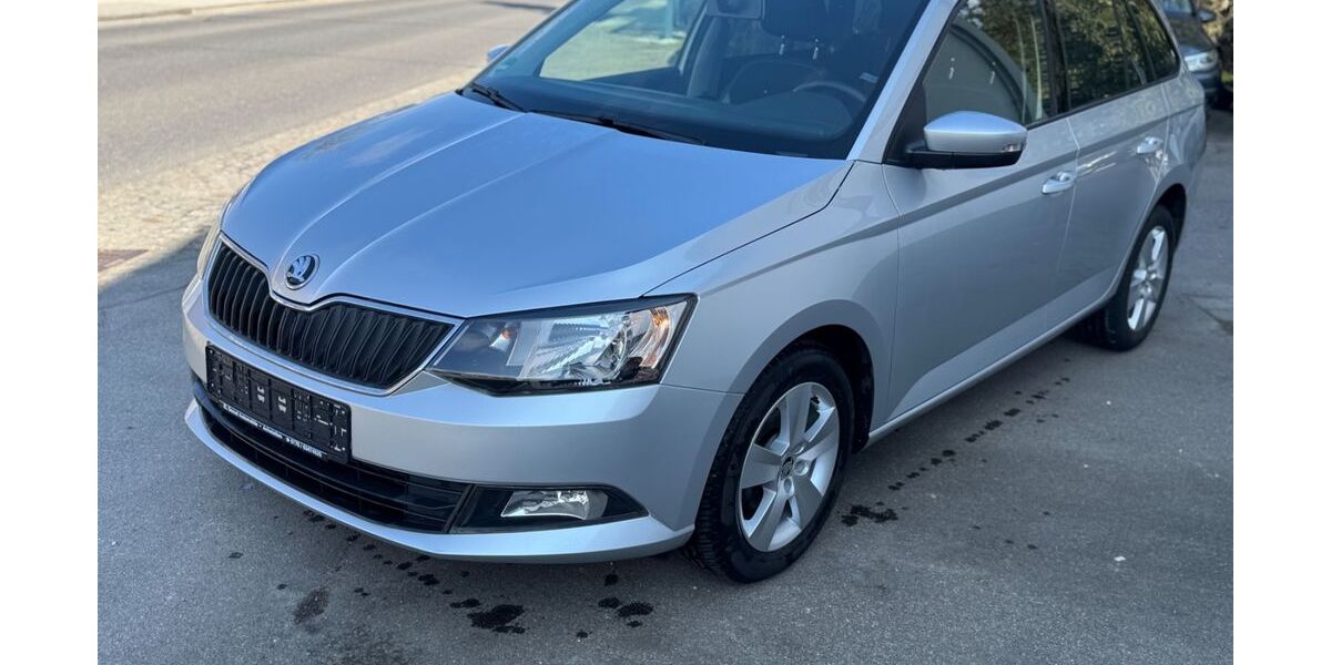 Skoda Fabia 79.952 km 9.590 &euro; Achstetten 88480