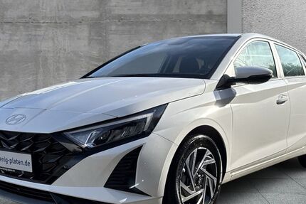 Hyundai i20 5.000 km 17.990 &euro; Berlin Tegel 13509