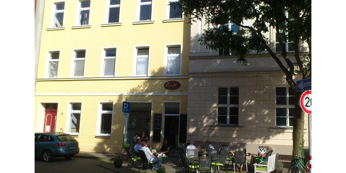 Dachgeschoßwohnung Cottbus Spremberger Vorstadt - 4 Zimmer, 100 m&sup2;, 900&euro; | Angebot:24739763