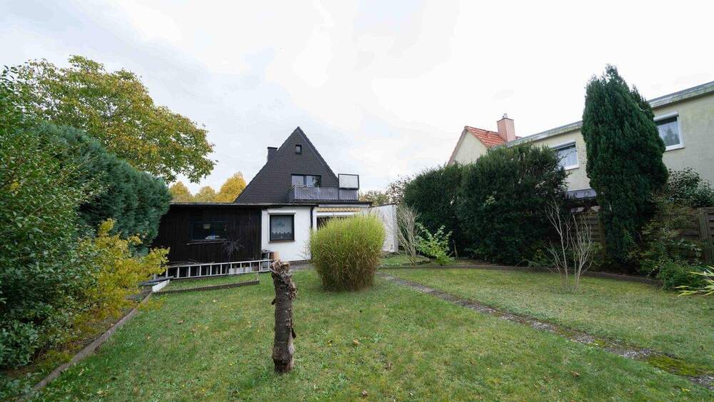 Einfamilienhaus Uetersen - 5 Zimmer, 150 m&sup2;, 319.000&euro; | Angebot:25697874