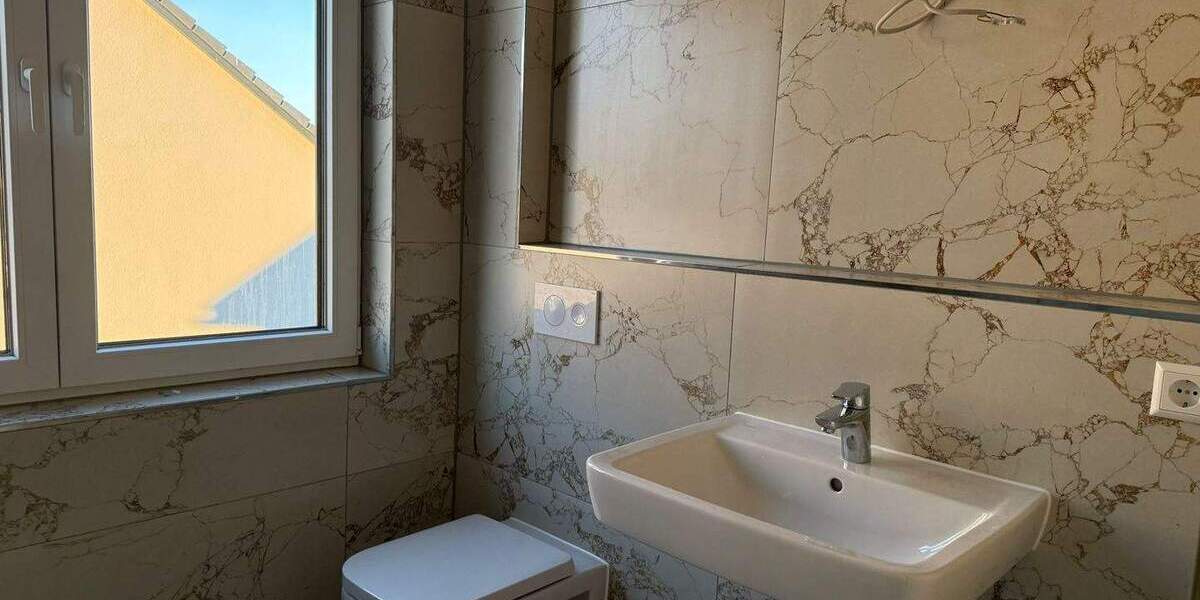 Reihenmittelhaus Kabelsketal Großkugel - 6 Zimmer, 170 m&sup2;, 1.775&euro; | Angebot:25673748