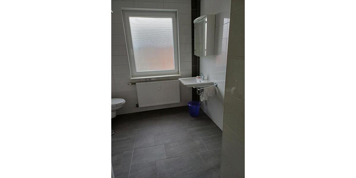 Etagenwohnung Dannenberg (Elbe) - 3 Zimmer, 86 m&sup2;, 140.000&euro; | Angebot:27094298