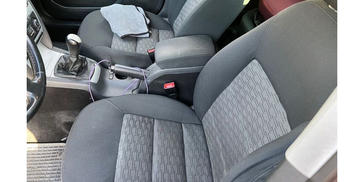 Skoda Octavia 171.000 km 3.700 &euro; Altena 58762