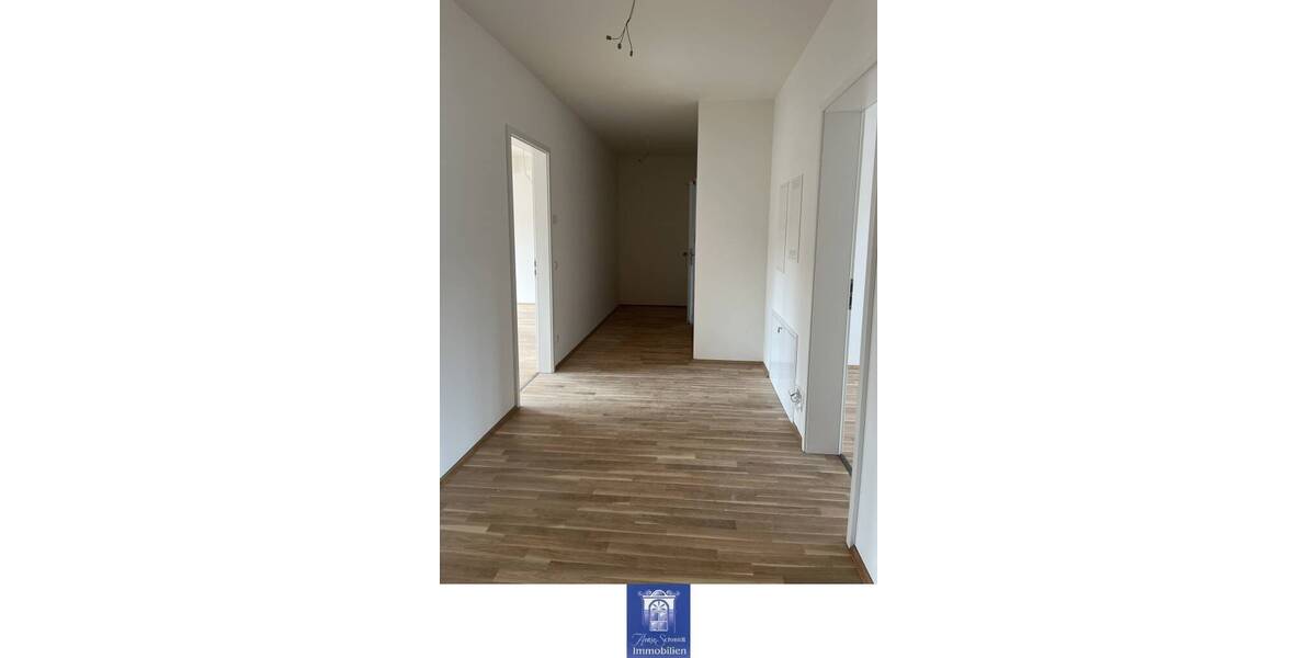 Etagenwohnung Pirna - 3 Zimmer, 104 m&sup2;, 1.044&euro; | Angebot:26835566