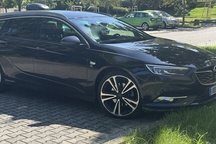 Opel Insignia Sports Tourer 95.500 km 16.999 € Burgstädt 09217