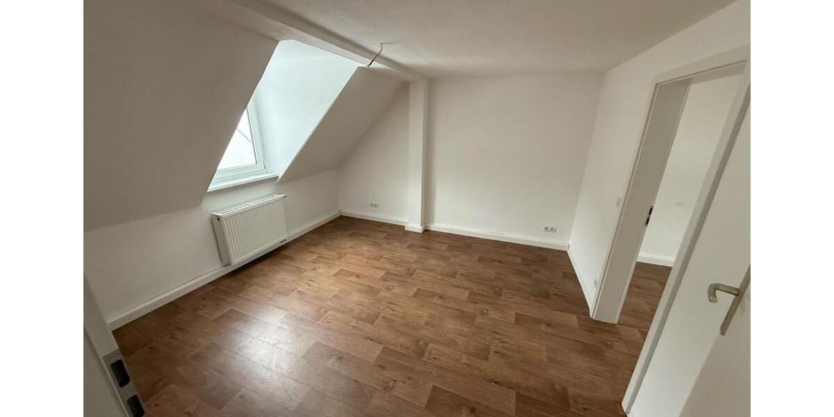 Dachgeschoßwohnung Sitzendorf - 2 Zimmer, 54 m&sup2;, 350&euro; | Angebot:25992453