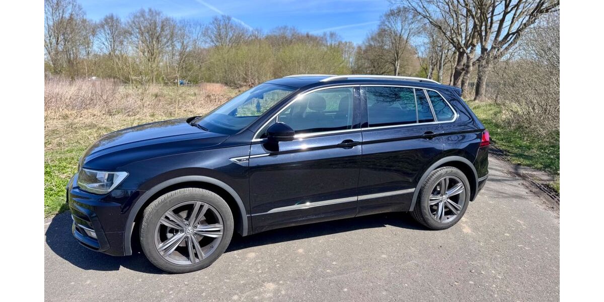 VW Tiguan 74.620 km 22.900 &euro; Bremerhaven 27574