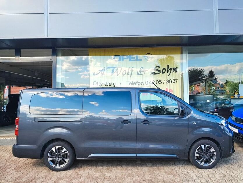 Zafira Life