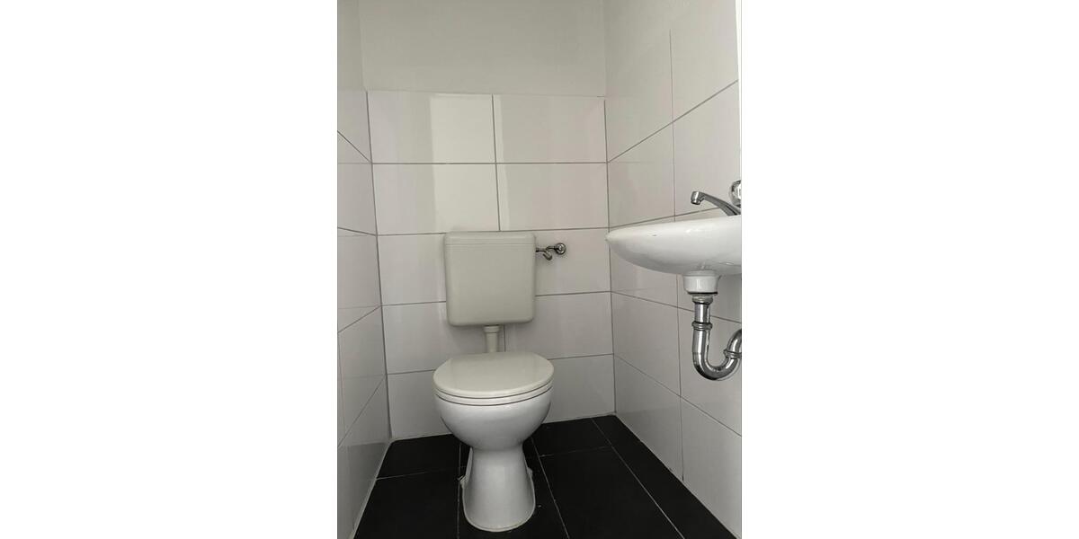 Etagenwohnung Wuppertal Gemarkung Vohwinkel - 4 Zimmer, 90 m&sup2;, 810&euro; | Angebot:24861994