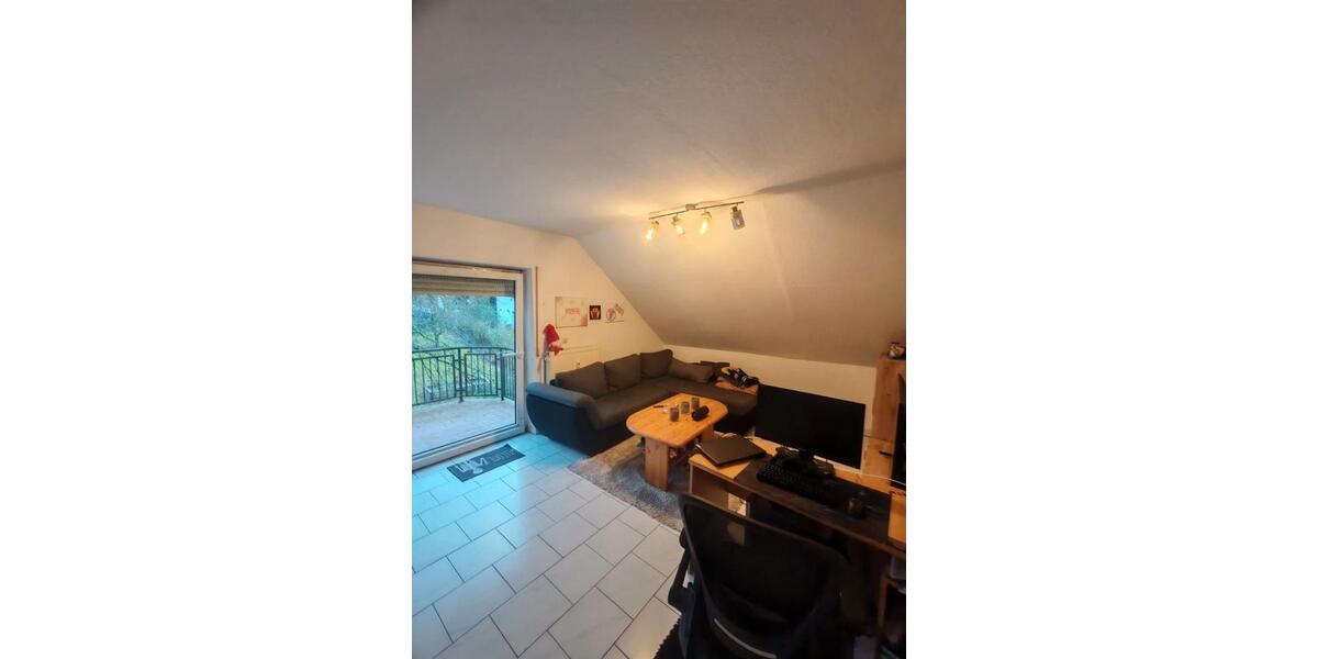 Dachgeschoßwohnung Zweibrücken - 2 Zimmer, 65 m&sup2;, 520&euro; | Angebot:26363197