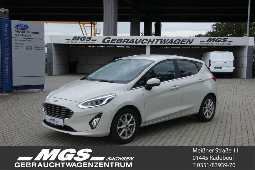 Ford Fiesta 54.500 km 14.450 € Radebeul 01445