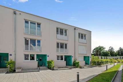 Haus zum Kaufen in München 990.000 € 137.01 m² 5 zimmer