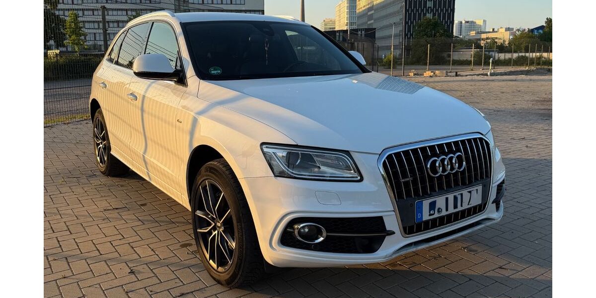 Audi Q5 292.500 km 11.490 &euro; Düsseldorf 40219