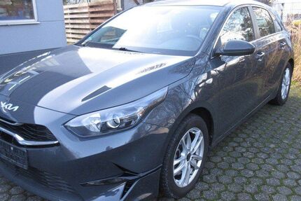 Kia ceed / Ceed 56.504 km 15.490 &euro; Bergisch Gladbach 51465