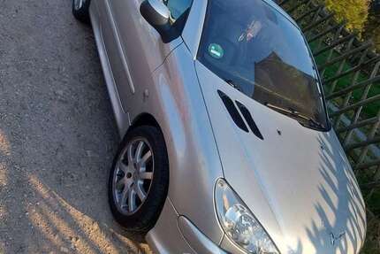 Peugeot 206 250.000 km 400 &euro; Gräfenhainichen 06773