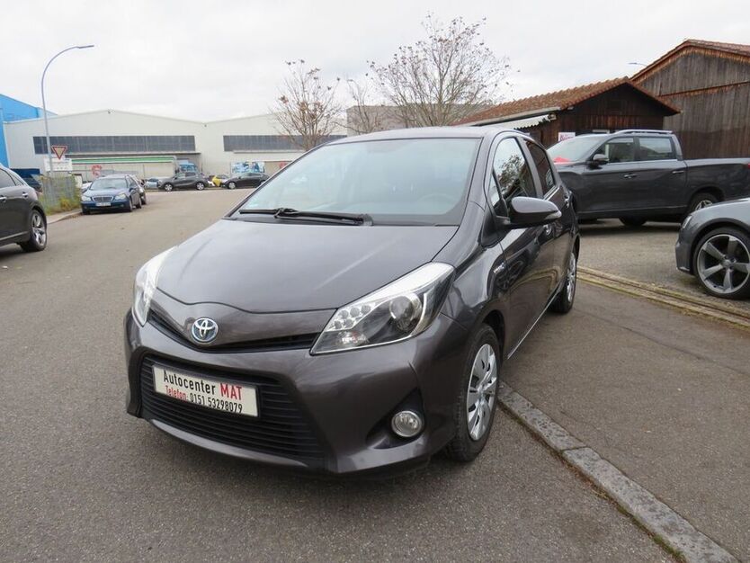Yaris
