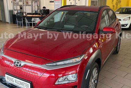 Hyundai KONA 57.400 km 15.680 € Augsburg 86156