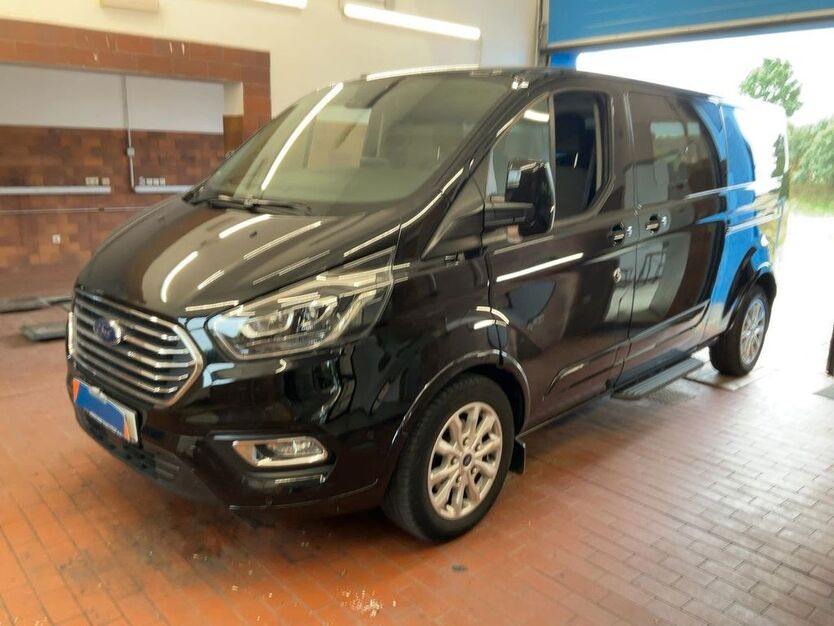 Ford Tourneo Custom 67.747 km 32.990 € Leipzig 04347