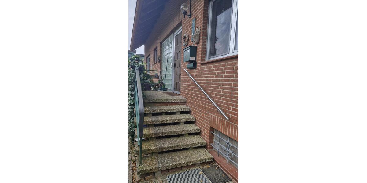 Einfamilienhaus Peine - 6.5 Zimmer, 161 m&sup2;, 370.000&euro; | Angebot:27264423